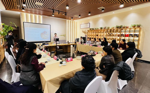 品味茶香，綻放芳華 二七區舉辦茶文化主題藝術交流活動